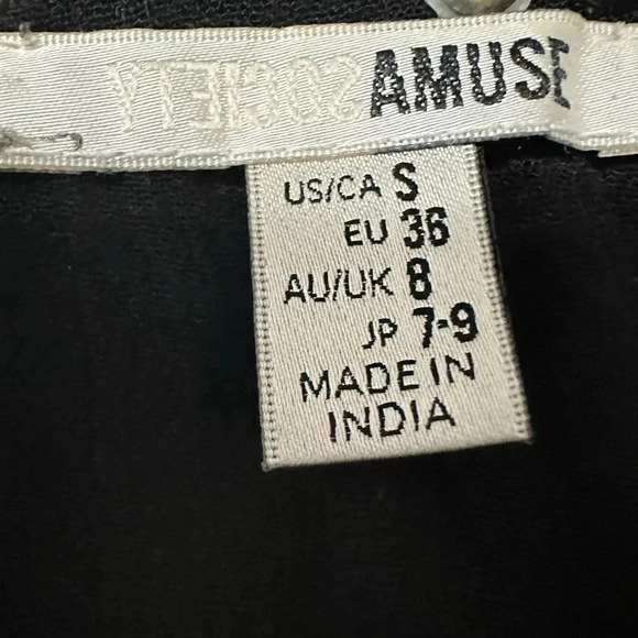 Amuse Society Boho Black with Gold Embroidered Accents and Grommets Size S - Picture 4 of 5